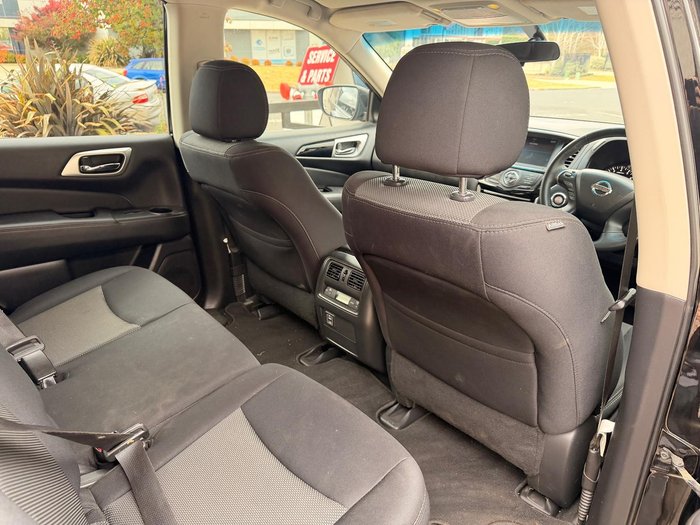 2018 Nissan Pathfinder ST
