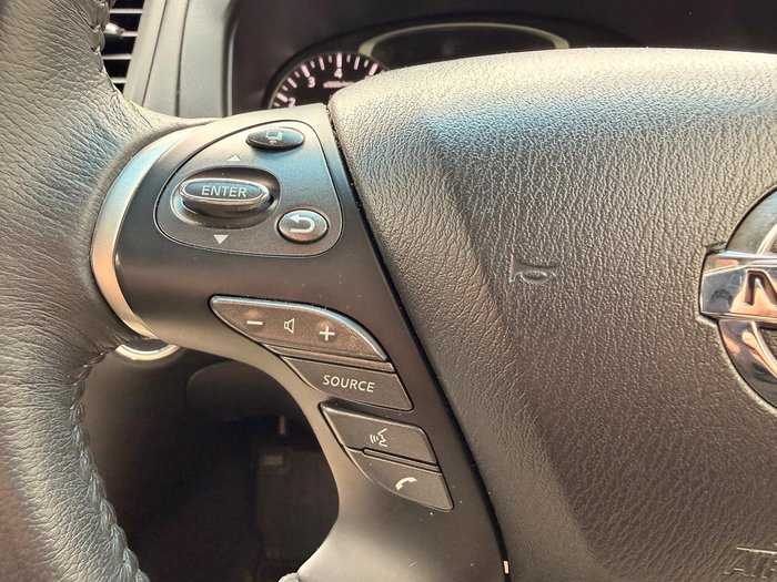 2018 Nissan Pathfinder ST