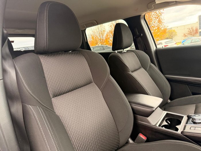 2021 Mitsubishi Outlander LS