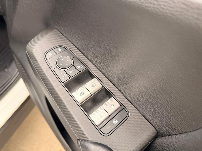 2021 Mitsubishi Outlander LS