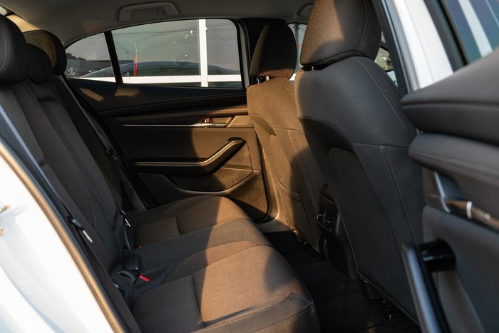 2019 Mazda 3 G20 Evolve