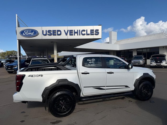 2025 Isuzu D-MAX BLADE MY24 4X4 Dual Range Moonstone White