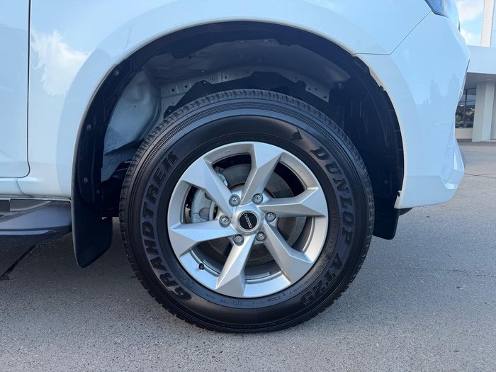 2025 Isuzu MU-X LS-M MY25.5 4x2 Mineral White