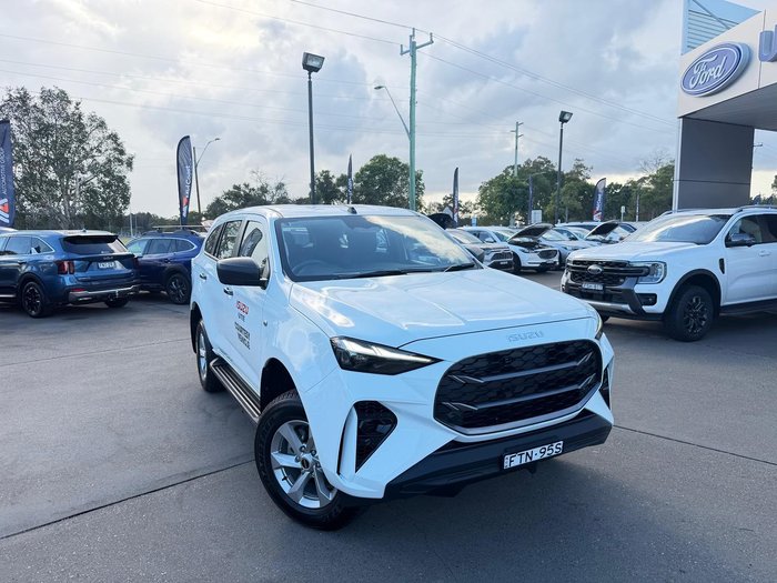 2025 Isuzu MU-X LS-M MY25.5 4x2 Mineral White