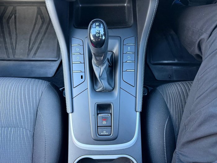 2025 Isuzu MU-X LS-M MY25.5 4x2 Mineral White