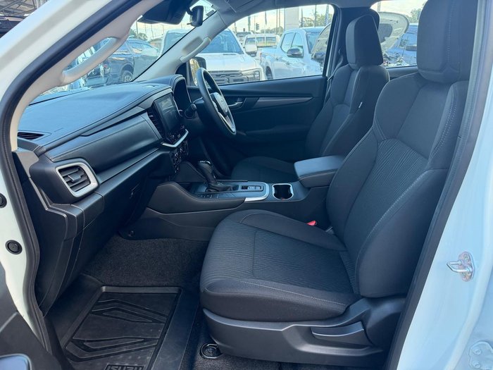 2025 Isuzu MU-X LS-M MY25.5 4x2 Mineral White