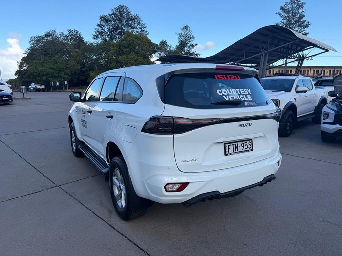2025 Isuzu MU-X LS-M MY25.5 4x2 Mineral White