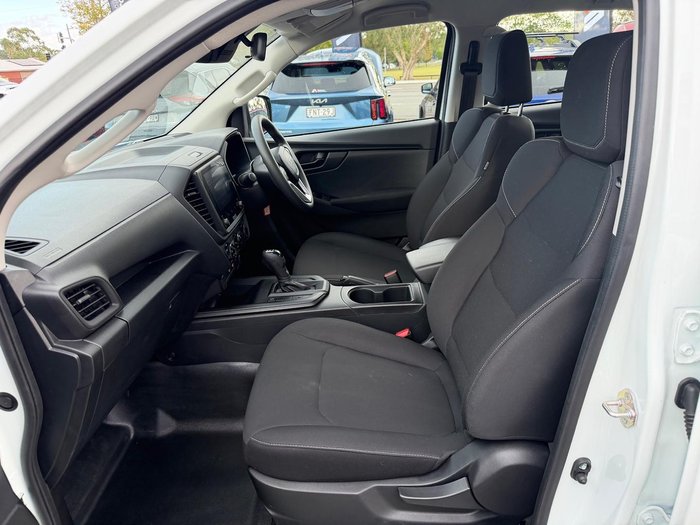 2025 Isuzu D-MAX SX MY25.5 4X4 Dual Range Mineral White