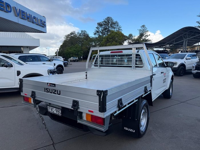 2025 Isuzu D-MAX SX MY25.5 4X4 Dual Range Mineral White