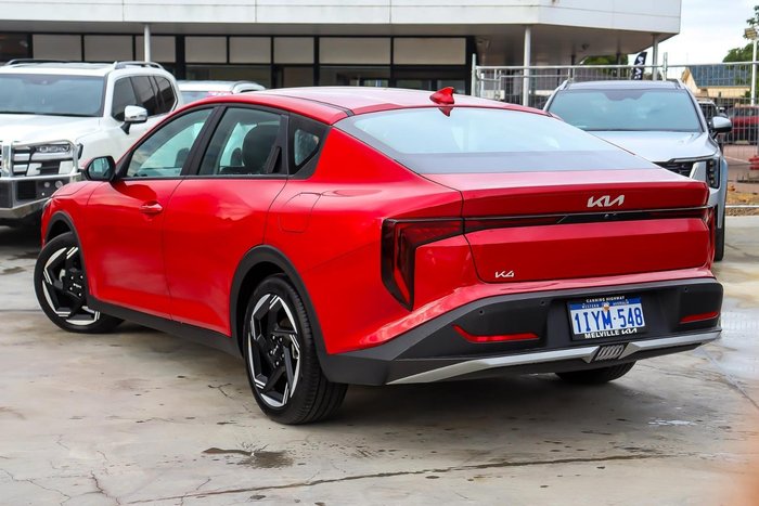 2025 Kia K4 Sport