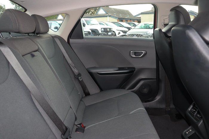 2025 Kia K4 Sport