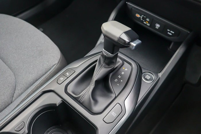 2025 Kia K4 Sport