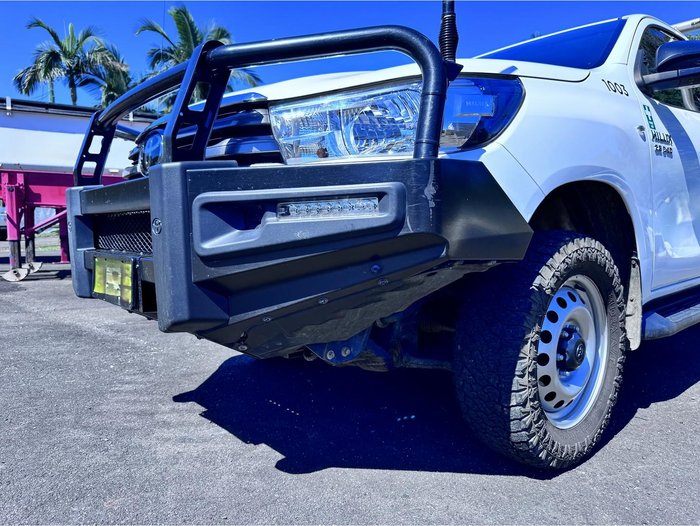 2024 Toyota Hilux SR