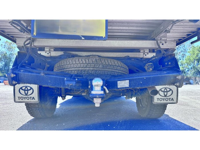 2024 Toyota Hilux SR
