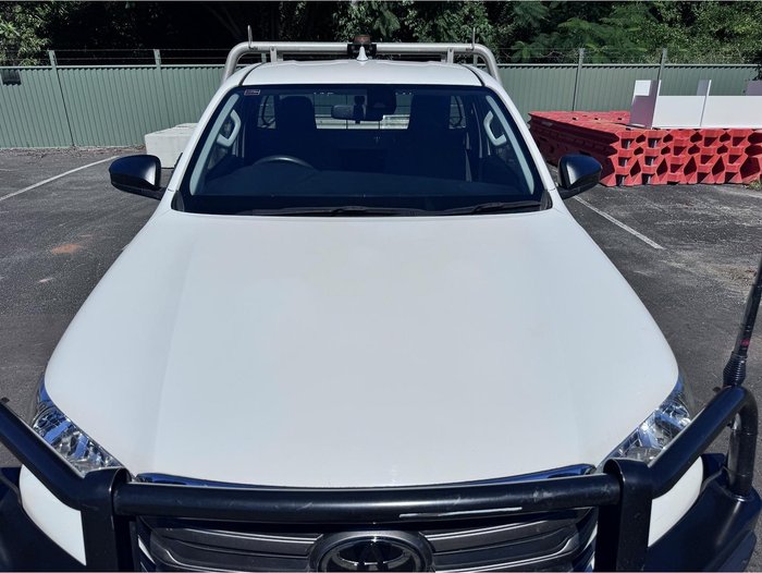 2024 Toyota Hilux SR
