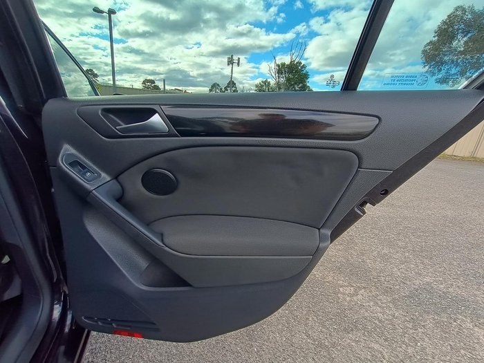 2011 Volkswagen Golf 103TDI Comfortline