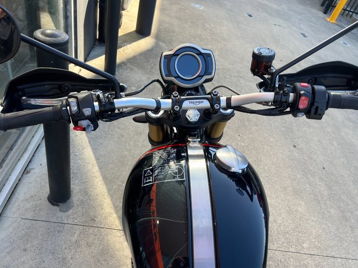 2024 Triumph SCRAMBLER 1200 XE BLACK