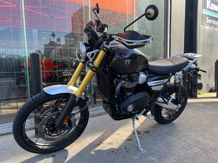 2024 Triumph SCRAMBLER 1200 XE BLACK