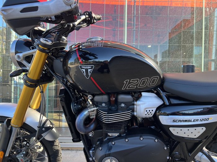 2024 Triumph SCRAMBLER 1200 XE BLACK