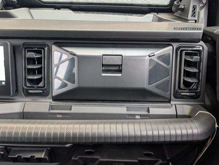 2026 Can-Am Defender Limited HD11 Defender