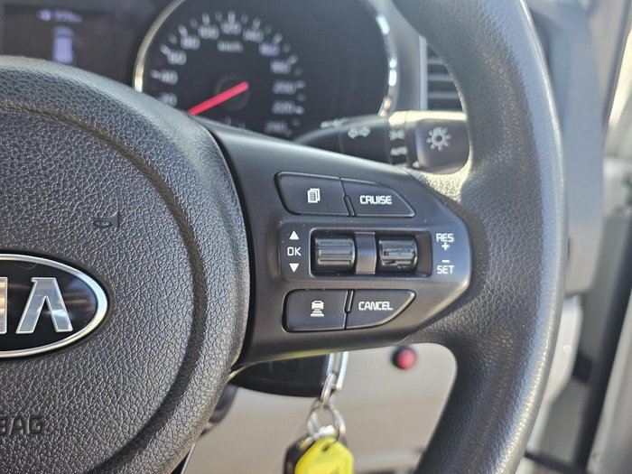 2019 Kia Carnival S