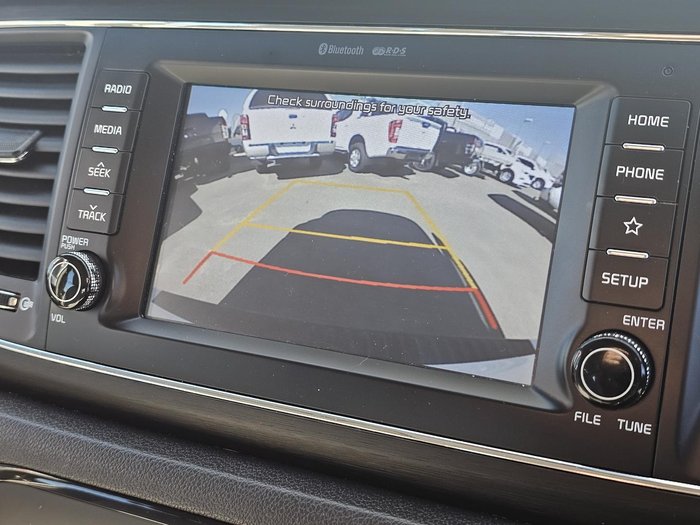 2019 Kia Carnival S