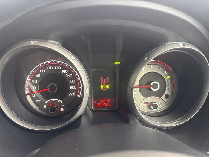 2016 Mitsubishi Pajero