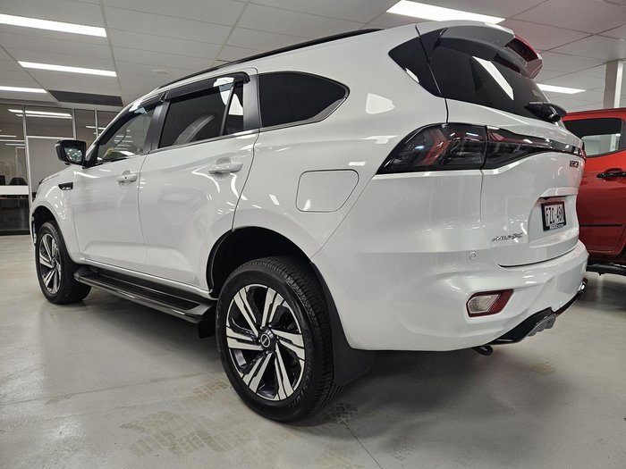 2025 Isuzu MU-X LS-T MY25.5 4X4 Dual Range Moonstone White