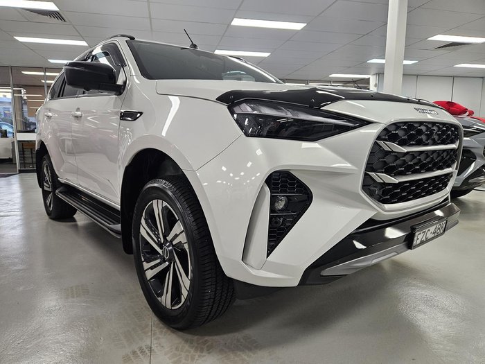 2025 Isuzu MU-X LS-T MY25.5 4X4 Dual Range Moonstone White