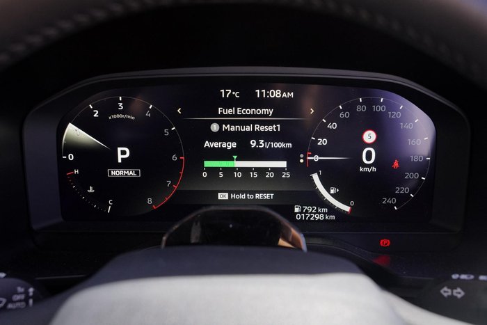 2025 Mitsubishi Outlander LS