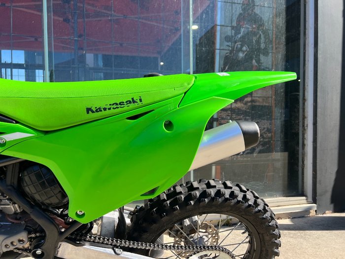 2025 Kawasaki 2025 Kawasaki 112CC KX112 (KX112ASFNN) Motocross GREEN