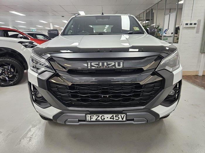 2025 Isuzu D-MAX X-TERRAIN