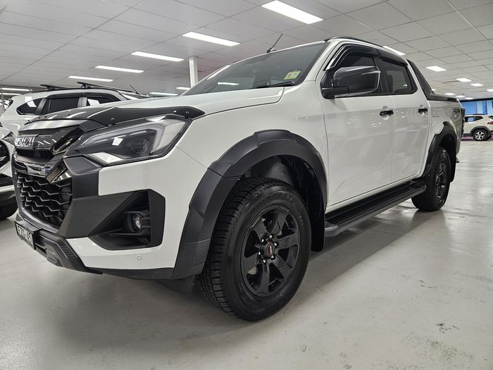 2025 Isuzu D-MAX X-TERRAIN