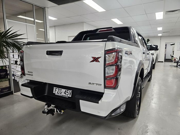 2025 Isuzu D-MAX X-TERRAIN