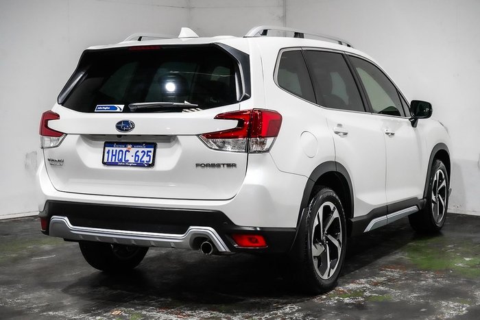 2022 Subaru Forester 2.5i-S