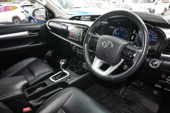 2018 Toyota Hilux SR5