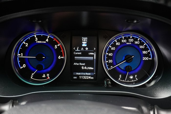 2018 Toyota Hilux SR5