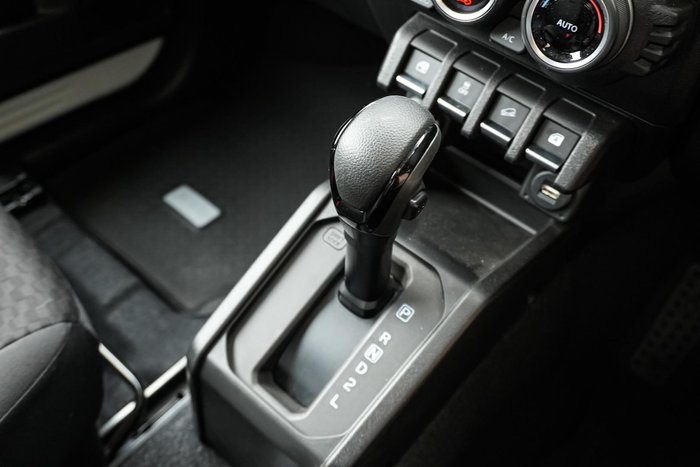 2024 Suzuki Jimny GLX