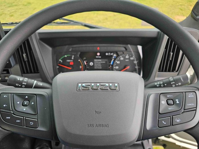 2026 Isuzu Fvz 260-300 At R55
