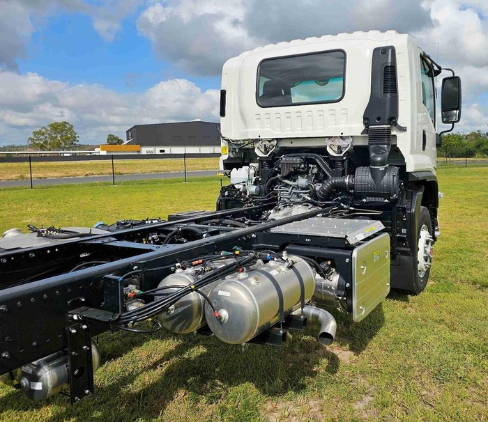2026 Isuzu Fvz 260-300 At R55