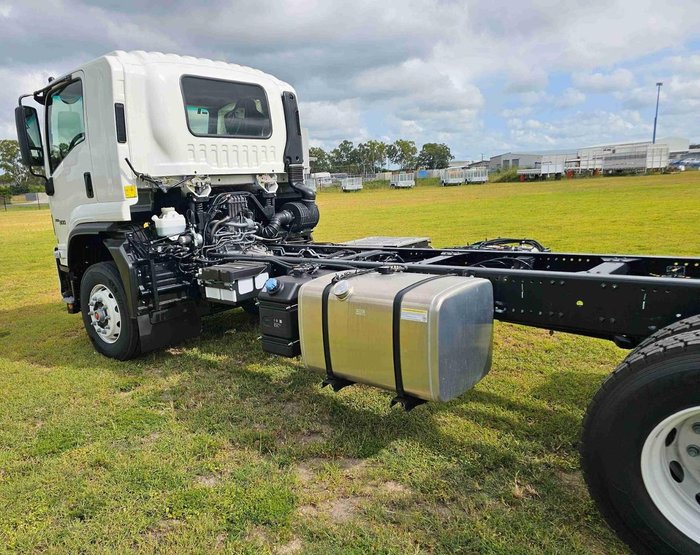 2026 Isuzu Fvz 260-300 At R55