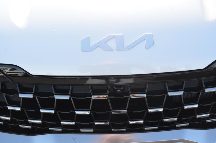 2025 Kia Carnival GT-Line HEV