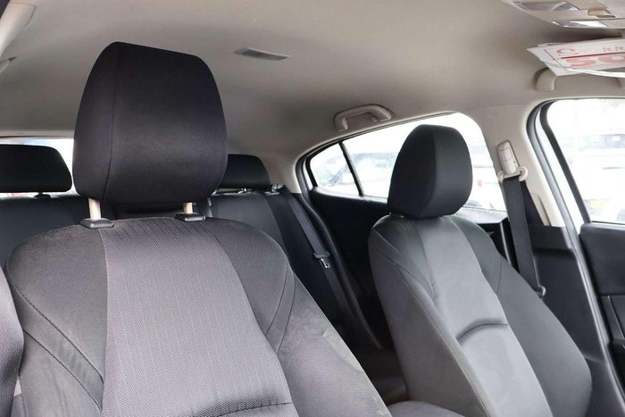 2014 Mazda 3 Neo