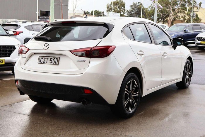 2014 Mazda 3 Neo
