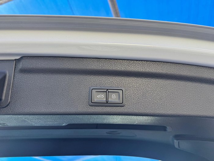 2023 Audi Q3 35 TFSI S line