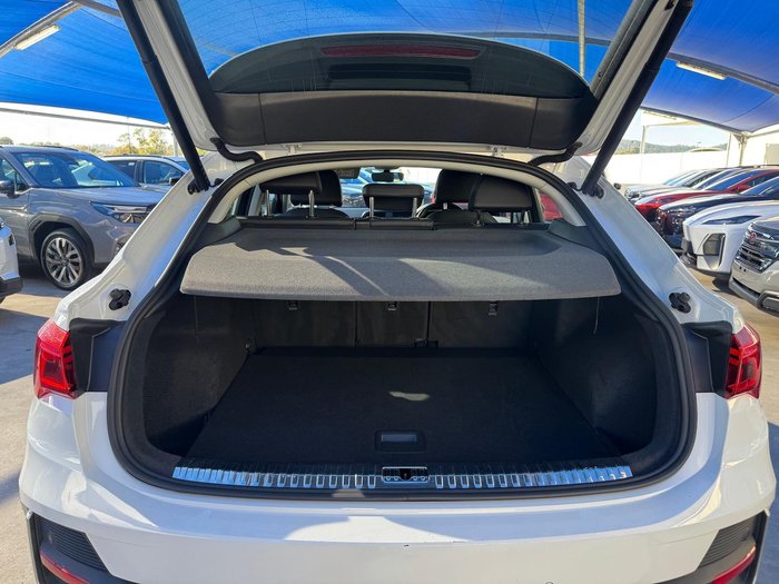 2023 Audi Q3 35 TFSI S line