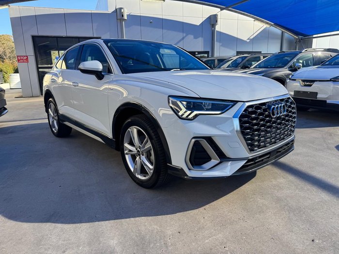 2023 Audi Q3 35 TFSI S line