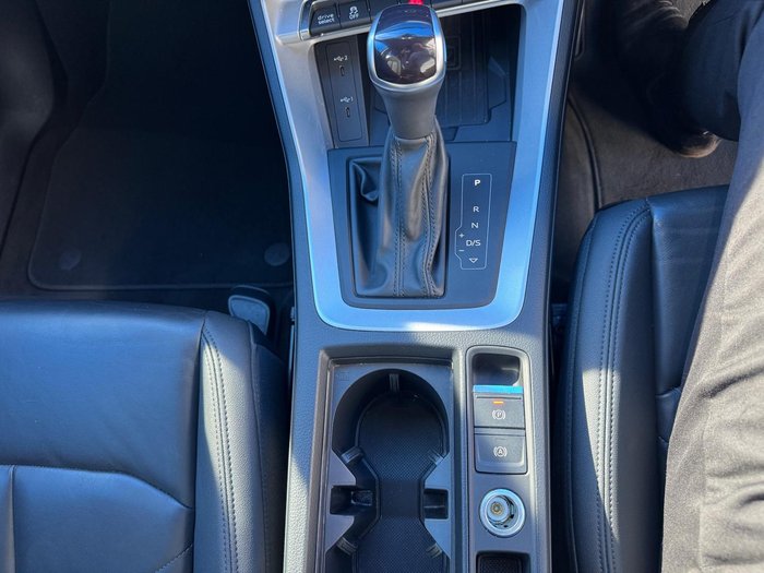 2023 Audi Q3 35 TFSI S line