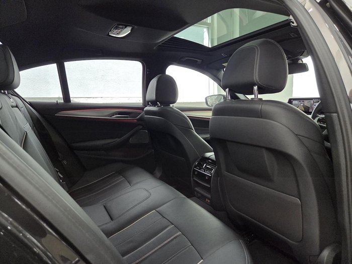 2020 BMW 5 Series 530d M Sport