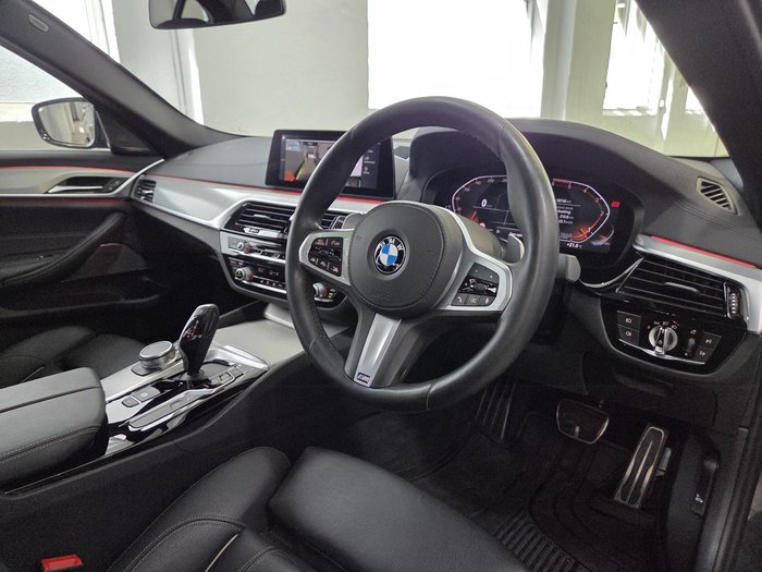 2020 BMW 5 Series 530d M Sport